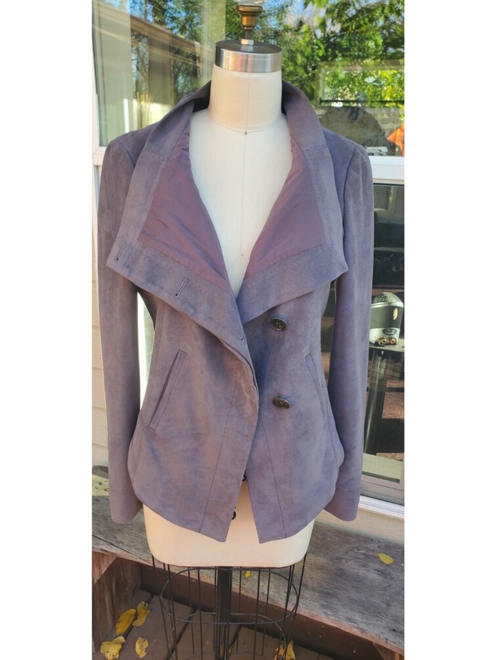 BCBG Max Azria Gray Faux Suede Jacket QVC8b507 Small Button Up Short Back